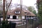 Blaricum 3 mei 2001

Huis Wessel v Diepen en Irene v d Laar?????????????

Peter Smulders bv