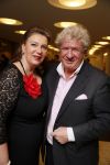 Utrecht 5 januari 2012
Premiere show Tineke Schouten in schouwburg Utrecht. Willibrord Frequin met vriendin
Peter Smulders bv