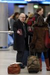 Schiphol 27 december 2012
Youp v t Hek en zijn vrouw Debbie Petter vertrekken vanaf schiphol op vakantie.
Peter Smulders bv