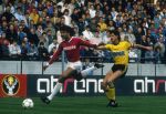 Eindhoven, 21 November 1987
Kompetitiewedstrijd PSV-Roda JC, eindstand 2-1
Op de foto Ruud Gullit en Ernie Brandts
Foto Peter Smulders BV