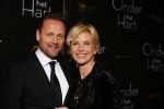 Amsterdam 12 januari 2015
Premiere onder het hart in het Anne theater.
Anita Witzier met man