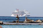 Curacao 4 januari 2014/2015
Bo Max Anouk en Edwin Smulders op vakantie op Curacao