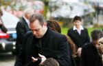 Fijnaart 10 januari 2015                                                                                                     Begrafenis van de vader van Frans en Dorus Bauer; Chris in de kerk in Fijnaart.De moeder van Frans en Mariska en de kinderen zijn natuurlijk aanwezig.