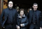 Fijnaart 10 januari 2015                                                                                                     Begrafenis van de vader van Frans en Dorus Bauer; Chris in de kerk in Fijnaart.De moeder van Frans en Mariska en de kinderen zijn natuurlijk aanwezig.