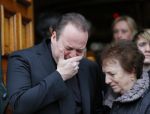 Fijnaart 10 januari 2015                                                                                                     Begrafenis van de vader van Frans en Dorus Bauer; Chris in de kerk in Fijnaart.De moeder van Frans en Mariska en de kinderen zijn natuurlijk aanwezig.