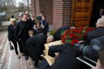 Fijnaart 10 januari 2015                                                                                                     Begrafenis van de vader van Frans en Dorus Bauer; Chris in de kerk in Fijnaart.De moeder van Frans en Mariska en de kinderen zijn natuurlijk aanwezig.