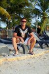 Curacao 31 december 2014
Gerad Joling met zijn moeder op Curacao waar hij oud en nieuw optreedt bij het Lions Dive hotel.