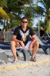 Curacao 31 december 2014
Gerad Joling met zijn moeder op Curacao waar hij oud en nieuw optreedt bij het Lions Dive hotel.