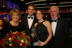 Amsterdam 16 december 2014
Sportman van het jaar verkiezing in de RAI.
Ireen v Wuust met haar vriend en ouders