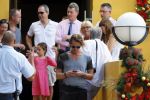Curacao 31 december 2014
Willeke Alberti Jeroen Krabbe met vrouw Herma Krabbe zoon Jasper krabbe ( met dochters) Rogier van Boxtel en Derek Bolt bij het vuurwerk van Avila Beach hotel op Curacao vanwege oud en nieuw jaar
