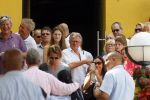 Curacao 31 december 2014
Willeke Alberti Jeroen Krabbe met vrouw Herma Krabbe zoon Jasper krabbe ( met dochters) Rogier van Boxtel en Derek Bolt bij het vuurwerk van Avila Beach hotel op Curacao vanwege oud en nieuw jaar