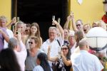 Curacao 31 december 2014
Willeke Alberti Jeroen Krabbe met vrouw Herma Krabbe zoon Jasper krabbe ( met dochters) Rogier van Boxtel en Derek Bolt bij het vuurwerk van Avila Beach hotel op Curacao vanwege oud en nieuw jaar