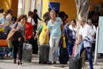 Curacao 1 januari 2015
Jeroen Pauw arriveert met zijn vriendin Nimet Groeneweg op  vliegveld Hato om hier samen met haar een vakantie te vieren.
