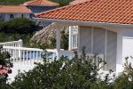 Curacao 20 december 2014
Jeroen Pauw heeft op Coral EState een villa/huis gekocht met een zwembad en zzezicht. Coral Estate is het mmoiste park op Curacao.