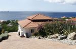 Curacao 20 december 2014
Jeroen Pauw heeft op Coral EState een villa/huis gekocht met een zwembad en zzezicht. Coral Estate is het mmoiste park op Curacao.