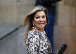 Amsterdam 14 januari 2015
Centaal station van Amsterdam gezien vanuit het eye theater.Koning Willem Alexander en koningin Maxima arriveren bij het paleis op de dam voor de nieuwjaarsreceptie.