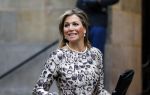 Amsterdam 14 januari 2015
Centaal station van Amsterdam gezien vanuit het eye theater.Koning Willem Alexander en koningin Maxima arriveren bij het paleis op de dam voor de nieuwjaarsreceptie.
