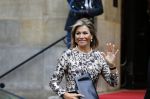Amsterdam 14 januari 2015
Centaal station van Amsterdam gezien vanuit het eye theater.Koning Willem Alexander en koningin Maxima arriveren bij het paleis op de dam voor de nieuwjaarsreceptie.