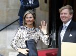 Amsterdam 14 januari 2015
Centaal station van Amsterdam gezien vanuit het eye theater.Koning Willem Alexander en koningin Maxima arriveren bij het paleis op de dam voor de nieuwjaarsreceptie.