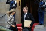 Amsterdam 14 januari 2015
Centaal station van Amsterdam gezien vanuit het eye theater.Koning Willem Alexander en koningin Maxima arriveren bij het paleis op de dam voor de nieuwjaarsreceptie.