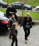 Fijnaart 10 januari 2015Begrafenis van de vader van Frans en Dorus Bauer; Chris in de kerk in Fijnaart.De moeder van Frans en Mariska en de kinderen zijn natuurlijk aanwezig.