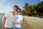 Curacao 31 december 2014
Nick Nielsen heeft met kerst zijn vriendin Joyce ten huwelijk gevraagd in Nederland en is daarna met haar op vakantie gegaan naar Curacao