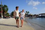 Curacao 31 december 2014
Nick Nielsen heeft met kerst zijn vriendin Joyce ten huwelijk gevraagd in Nederland en is daarna met haar op vakantie gegaan naar Curacao