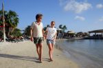 Curacao 31 december 2014
Nick Nielsen heeft met kerst zijn vriendin Joyce ten huwelijk gevraagd in Nederland en is daarna met haar op vakantie gegaan naar Curacao