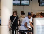 Curacao 1 januari 2015
Spike ( Di-rect) met zijn vriendin Bella Hay op Vliegveld Hato op Curacao
Spike v Zoest