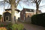 Alphen a/d Rijn 23 December 2014
Thomas Berge met zijn partner Myrthe in hun nieuwe huis