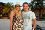 Curacao 31 december 2014
Thomas Berge en Myrthe Milius zijn op Curacao voor een optreden bij het Lions Dive Hotel. Thomas draagt een buddha to Buddha armband