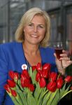 Lisse 15 januari 2015
Irene Moors doopt de rode kruis tulp.