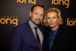 Gouda 7 december 2015
Premiere Robert Long in de schouwburg van Gouda.
Anita Witzier met man