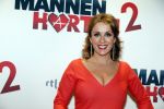 Amsterdam 14 december 2015
Premiere manneharten 2 in het nieuwe de la mar theater met als cast,
Barry Atsma Daan Schuurmans Jeroen Spitzenberger Fabian JansenMingus Dagelet Katja Herbers Hadewych Minis Jelka v Houten Liliana de Vries Maartje v d Wetering Barbara Sloesen Bo Maerten en Annick Boer.