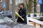 Amsterdam 5 januari 2016
Astrid Joosten koopt bloemen.