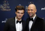 Scheveningen 13 december 2015
Premiere Beauty & the beast in het circustheater.
Buddy Vedder met een vriend