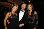 Amsterdam 10 december 2015
Openingsavond VIP van de luxury fair in de RAI.
Willeke Hendriks met man en Cindy Remeeus