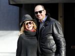 Amsterdam 28 november 2015 
Connie Breukhoven met vriend Eugene v Dun op de cornelis schuytstraat