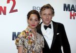 Amsterdam 14 december 2015
Premiere manneharten 2 in het nieuwe de la mar theater met als cast,
Barry Atsma Daan Schuurmans Jeroen Spitzenberger Fabian JansenMingus Dagelet Katja Herbers Hadewych Minis Jelka v Houten Liliana de Vries Maartje v d Wetering Barbara Sloesen Bo Maerten en Annick Boer. Daan met zijn vrouw Bracha v Doesburgh