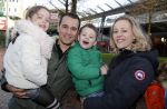 Amsterdam 10 januari 2016
Premiere race naar de maan in pathe arena. Edgar Wurfbain met vriendin en kinderen