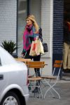 Amsterdam 15 januari 2016
Estelle Cruijff doet boodschappen.