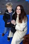 Amsterdam 10 januari 2016
Premiere race naar de maan in pathe arena.
Evelien Bosch met zoon