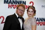 Amsterdam 14 december 2015
Premiere manneharten 2 in het nieuwe de la mar theater met als cast,
Barry Atsma Daan Schuurmans Jeroen Spitzenberger Fabian JansenMingus Dagelet Katja Herbers Hadewych Minis Jelka v Houten Liliana de Vries Maartje v d Wetering Barbara Sloesen Bo Maerten en Annick Boer.