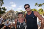 Curacao 31 december 2015 
Gerard Joling en Thomas Berge doen soundcheck voor hun optreden voor oud jaar op het strand van Lions dive. Gerard zijn moeder Jannie is ook aanwezig.