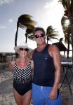 Curacao 31 december 2015 
Gerard Joling en Thomas Berge doen soundcheck voor hun optreden voor oud jaar op het strand van Lions dive. Gerard zijn moeder Jannie is ook aanwezig.