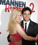 Amsterdam 14 december 2015
Premiere manneharten 2 in het nieuwe de la mar theater met als cast,
Barry Atsma Daan Schuurmans Jeroen Spitzenberger Fabian JansenMingus Dagelet Katja Herbers Hadewych Minis Jelka v Houten Liliana de Vries Maartje v d Wetering Barbara Sloesen Bo Maerten en Annick Boer.