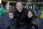 Amsterdam 10 januari 2016
Premiere race naar de maan in pathe arena. Hugo Metsers met kinderen