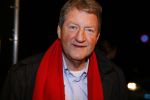 Gouda 7 december 2015
Premiere Robert Long in de schouwburg van Gouda.
Jacques Senf