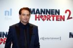 Amsterdam 14 december 2015
Premiere manneharten 2 in het nieuwe de la mar theater met als cast,
Barry Atsma Daan Schuurmans Jeroen Spitzenberger Fabian JansenMingus Dagelet Katja Herbers Hadewych Minis Jelka v Houten Liliana de Vries Maartje v d Wetering Barbara Sloesen Bo Maerten en Annick Boer.