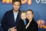 Amsterdam 9 decmber 2015
Premiere Mega Mindy met oa Jim Bakkum en Frou Souffriau in pathe arena.
Jim met Bettina Berger en hun zoon.